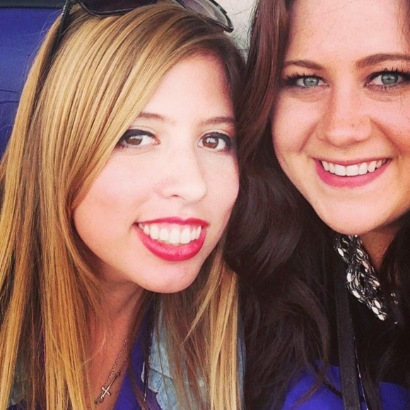 Meet your Posher, Michelle - Picture 2 of 5